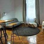 Apartment #pobega Heritage - Self Check-in *